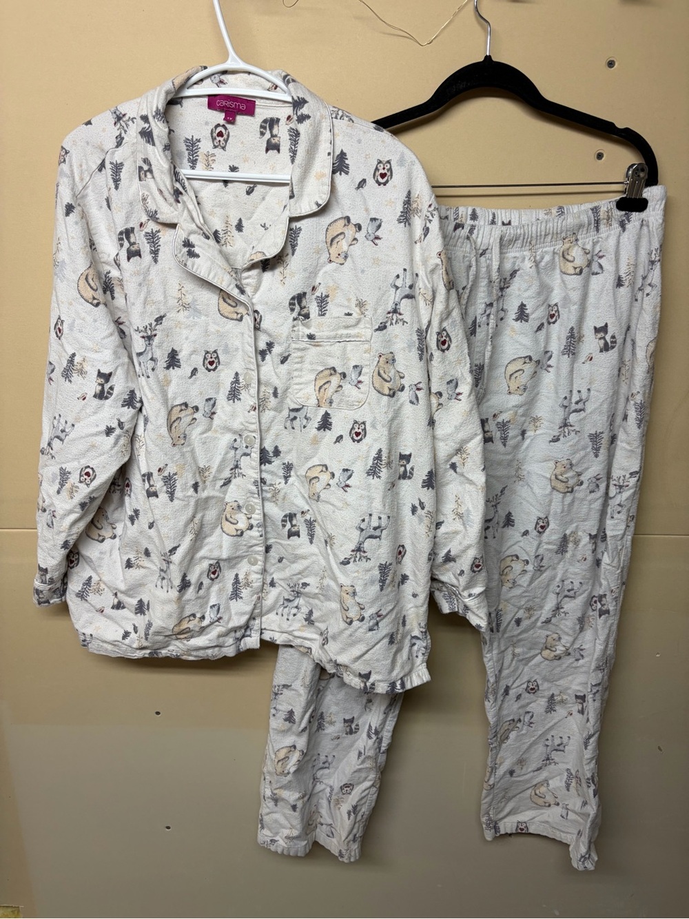 2/$20❤️- PJ set | Women’s Carisma PJ set size XL